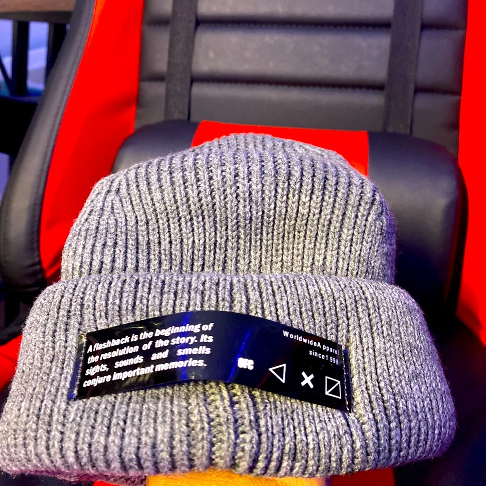 Short Beanie